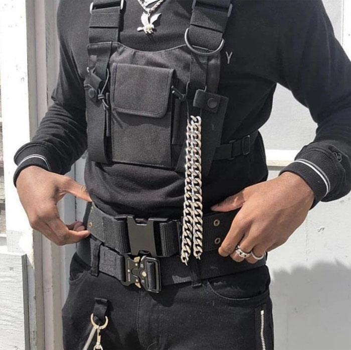 How to Wear a Chest Rig with Men's Streetwear Style – DAYHYPE
